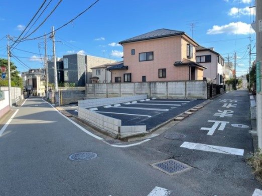 遊休地を駐車場へ整備
